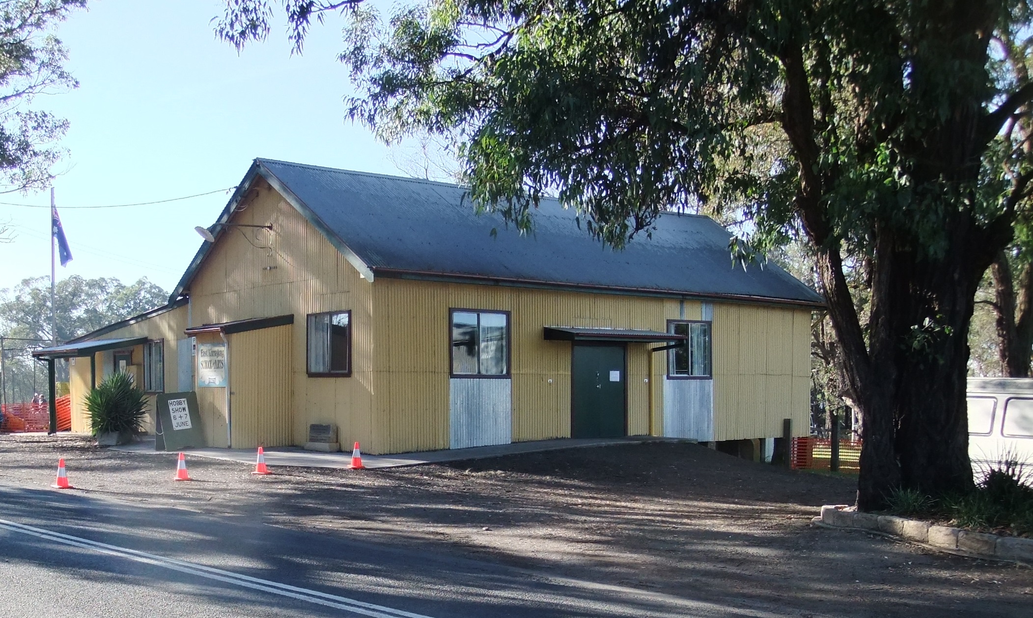 Est Kurrajong School of Arts Hall